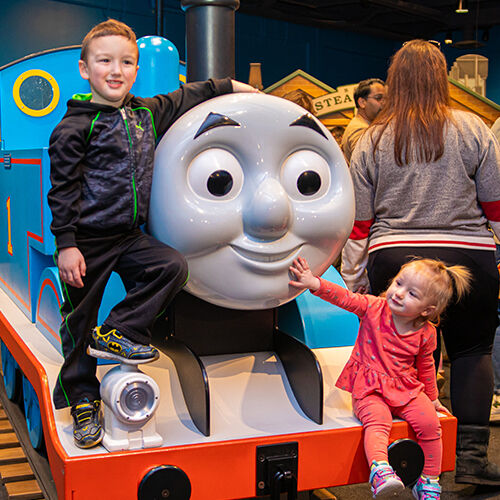 Thomas_500x500.jpg